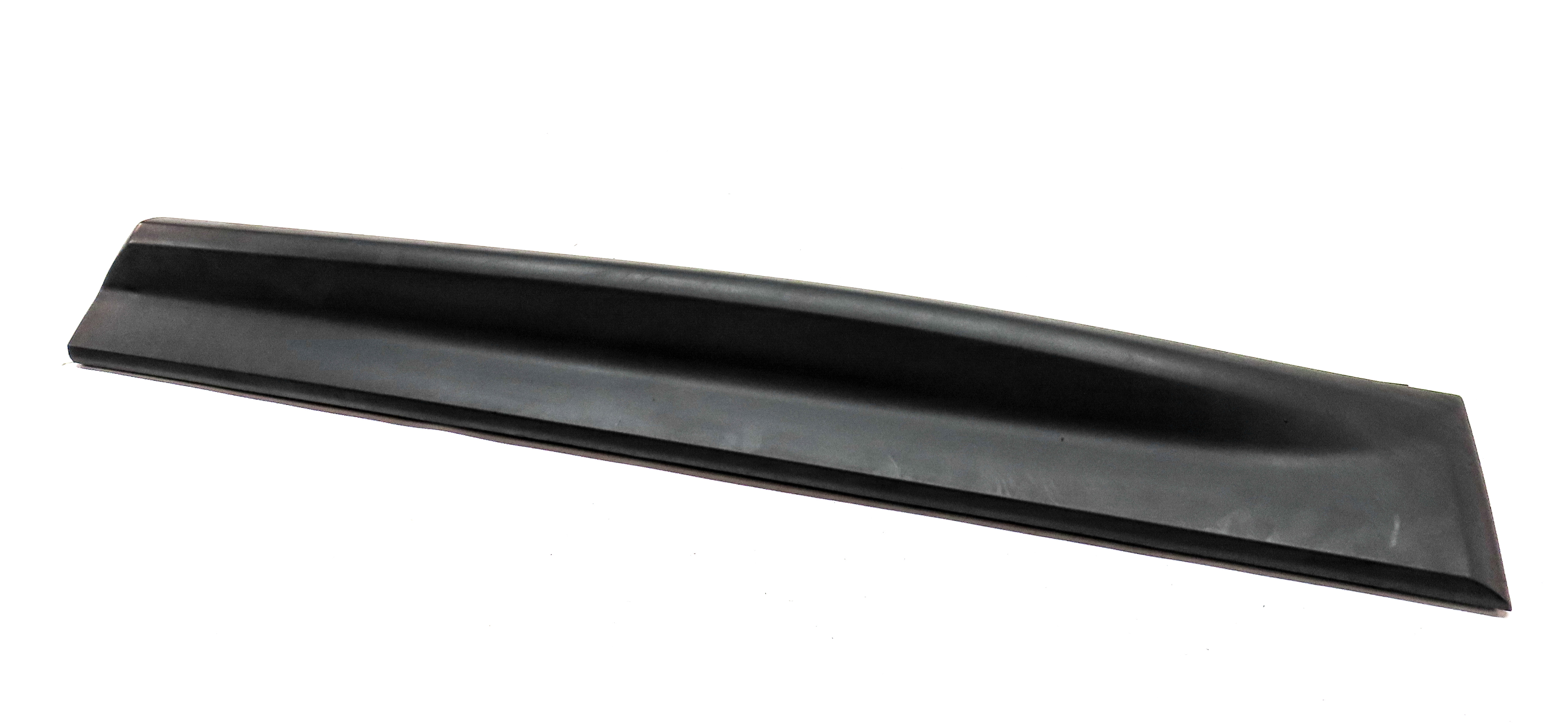 2006 RANGE ROVER SPORT (L320) FRONT LEFT DRIVER DOOR LOWER MOULDING RUNNER TRIM — exact item pictured